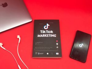 Review sách Tiktok Marketing - Tác giả: Markus Rach